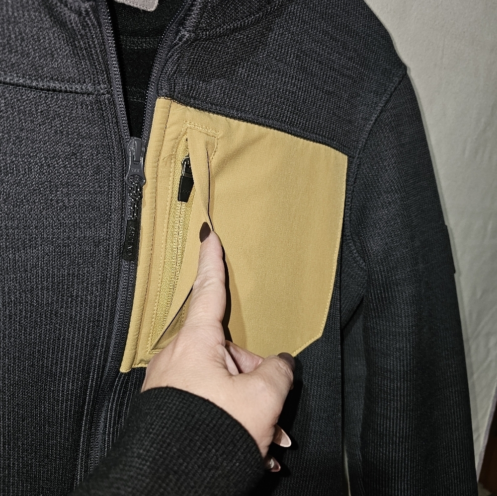 Ascend Outdoors Fleece Lined Gray Jacket. - Picture 13 of 16